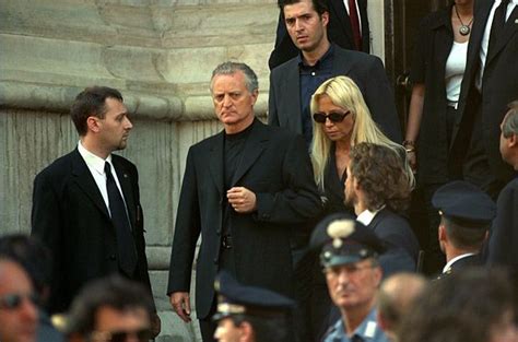 foto gianni versace vere|gianni versace funeral pictures.